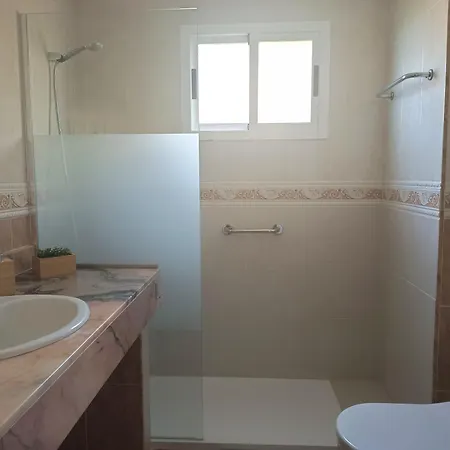 Sunset La Quinta Apartment *